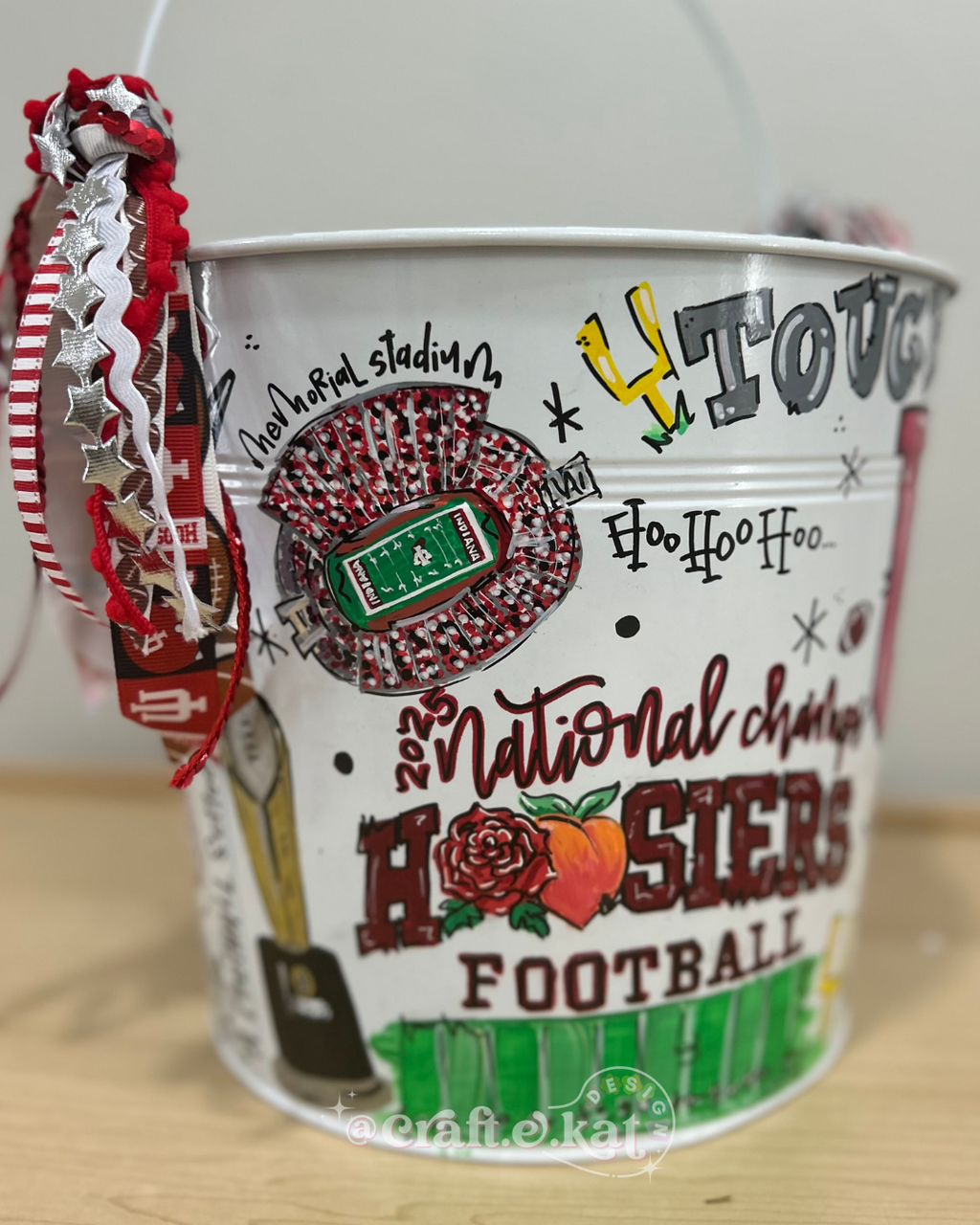 White Sports Bucket - Detailed