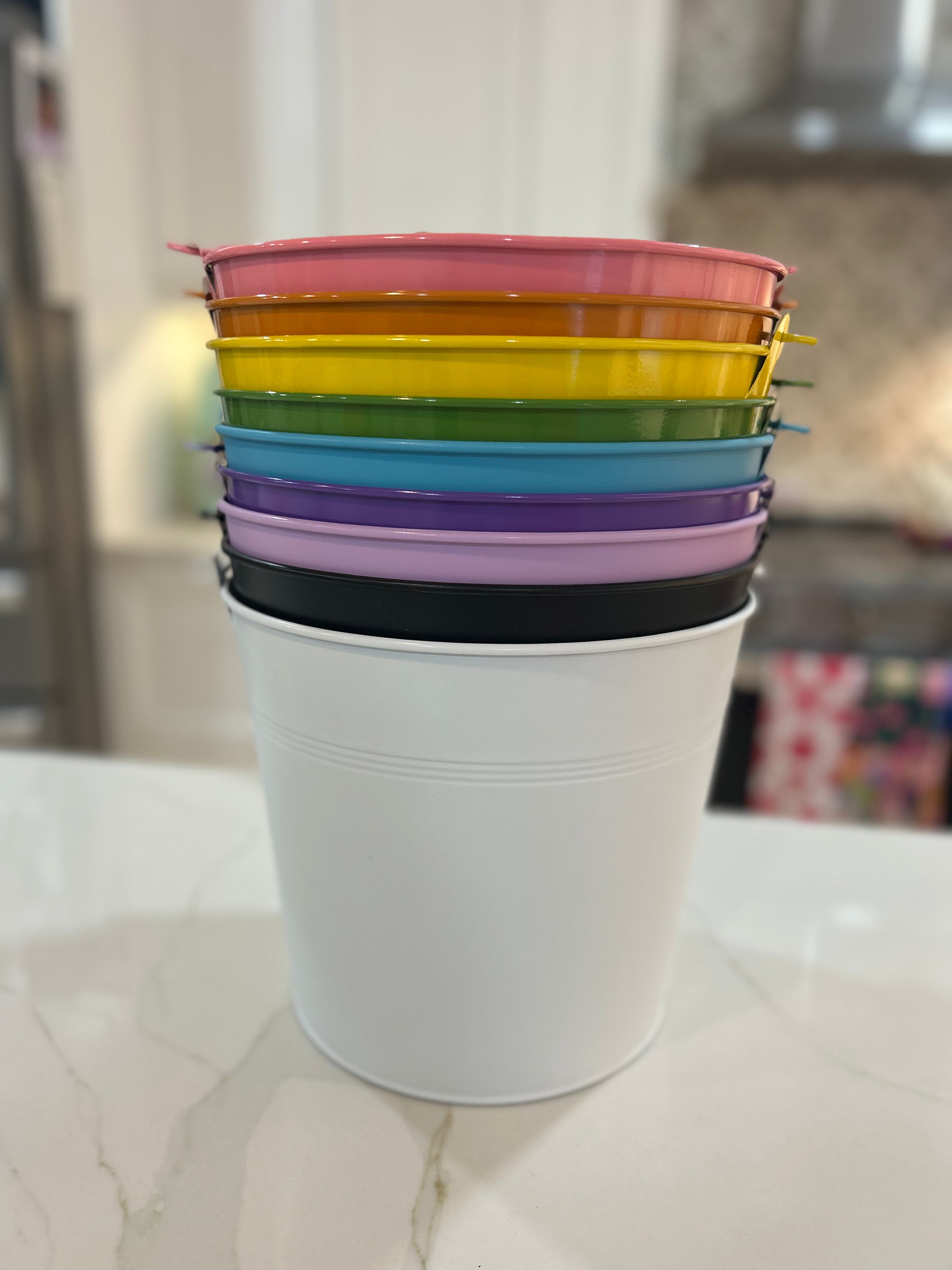 Spirit Doodle Bucket
